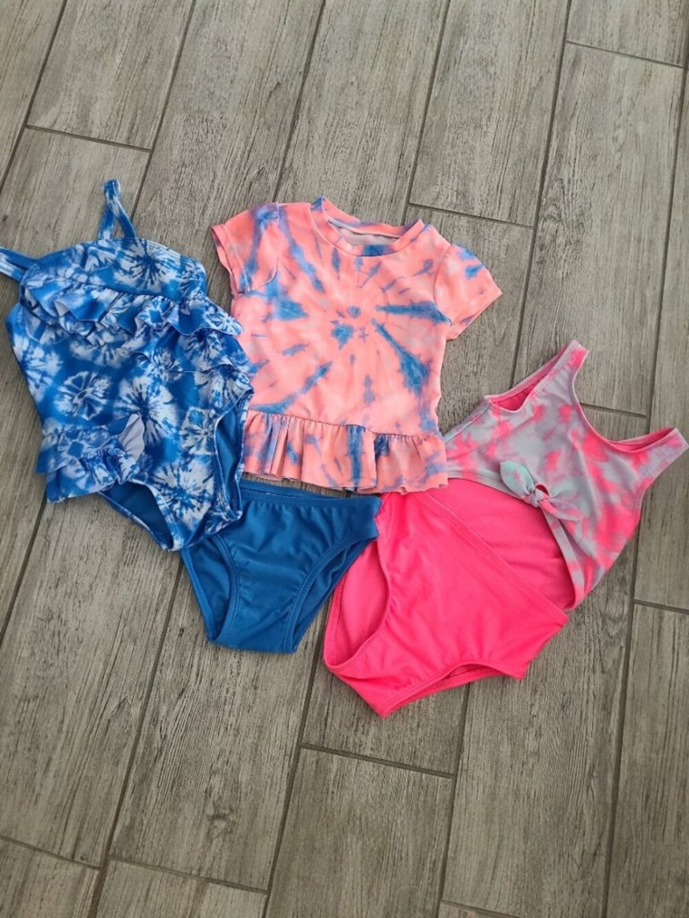Cat & Jack toddler Girls Swimwear Bundle of 3 – Size 2T